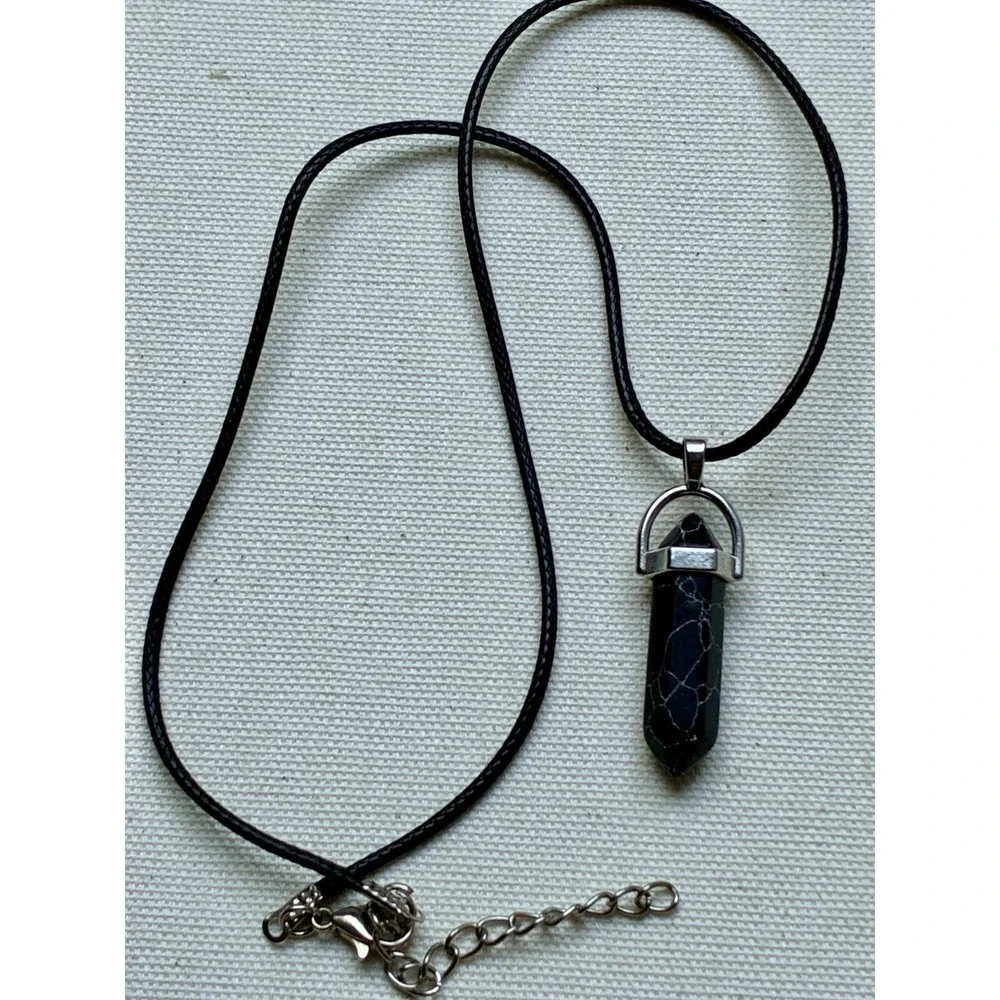 N/A black crystal
